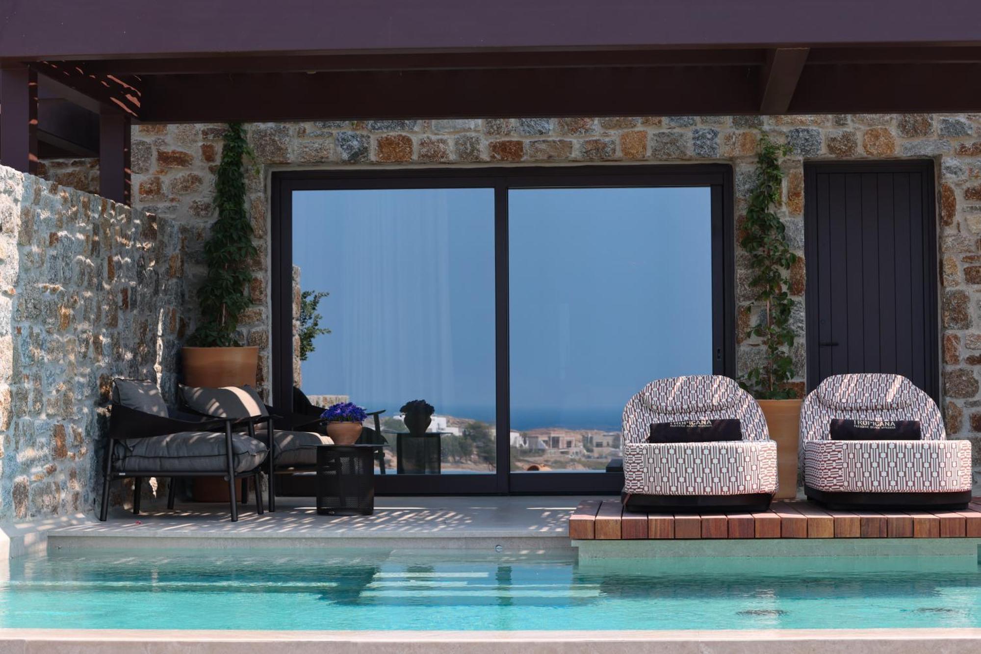מלון Tropicana , & Mykonos 4*
